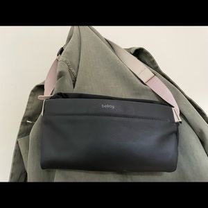 Bellroy premium mini sling